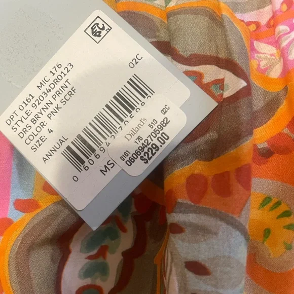 NWT Antonio Melani Brynn Pink Scarf Floral Mock Neck Dress Size 4 - Picture 4 of 6